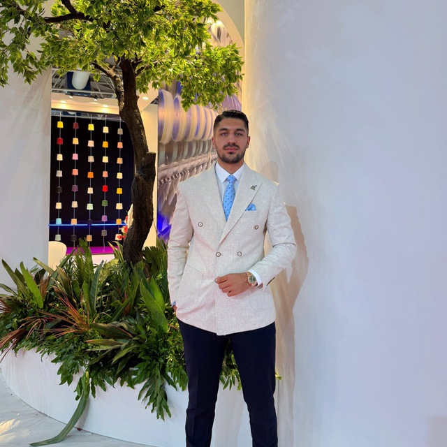 محمد حسین مشک فروش